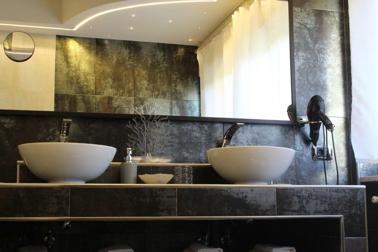 Vila Blumarine Dh Formia Exteriér fotografie