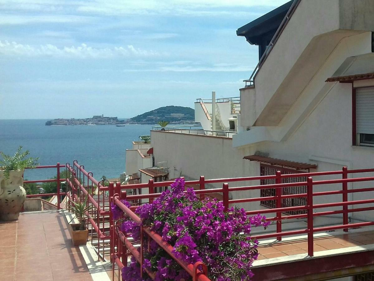Vila Blumarine Dh Formia Exteriér fotografie