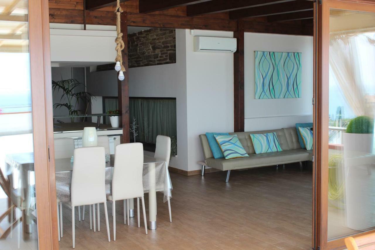 Vila Blumarine Dh Formia Exteriér fotografie